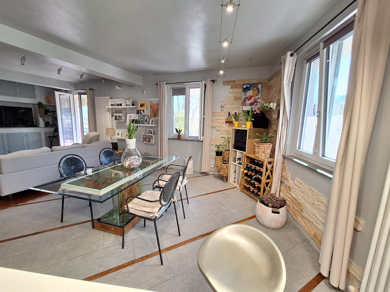 Pino Torinese - attico in centro paese con terrazzo